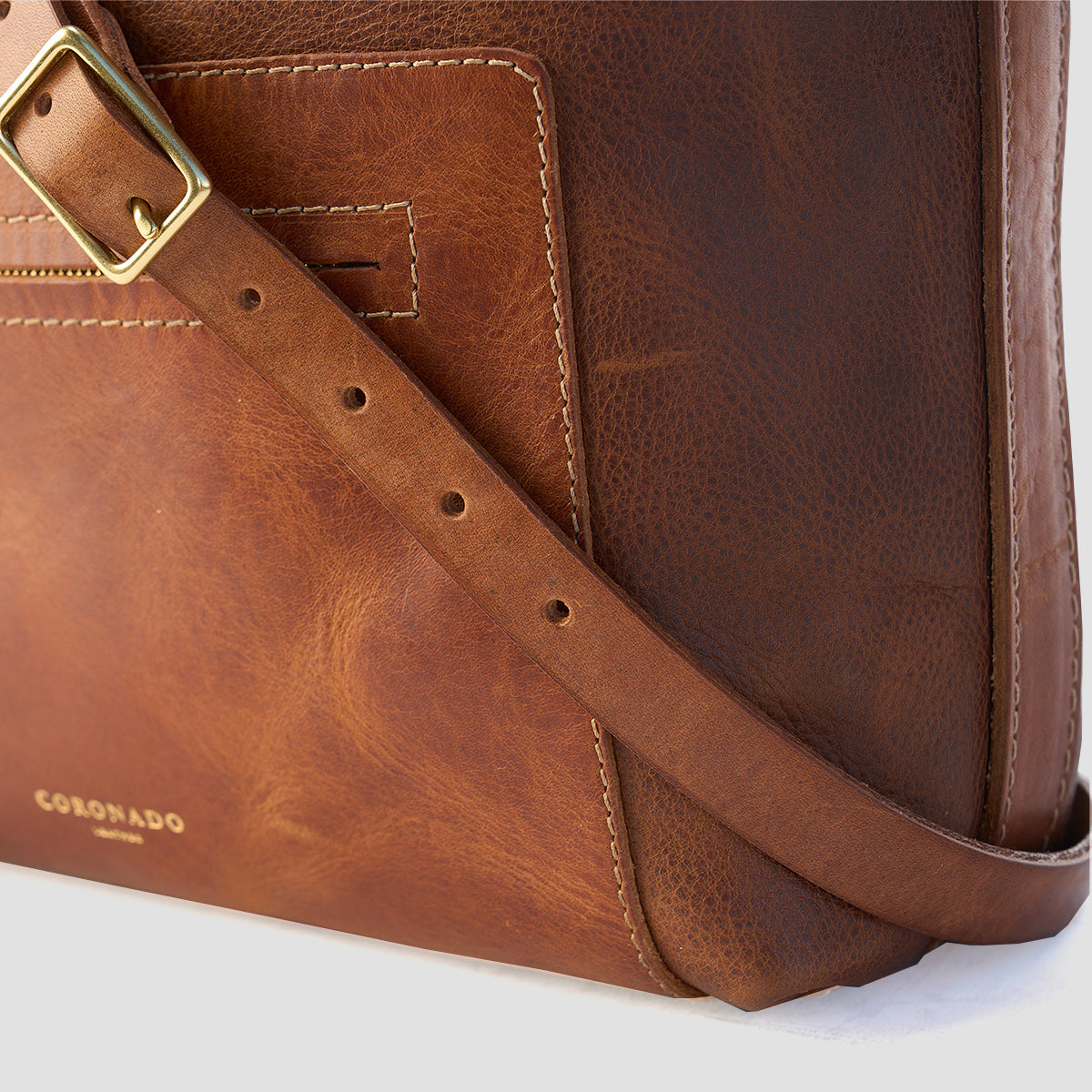 Jean Bison Pocket Hobo | L.E.