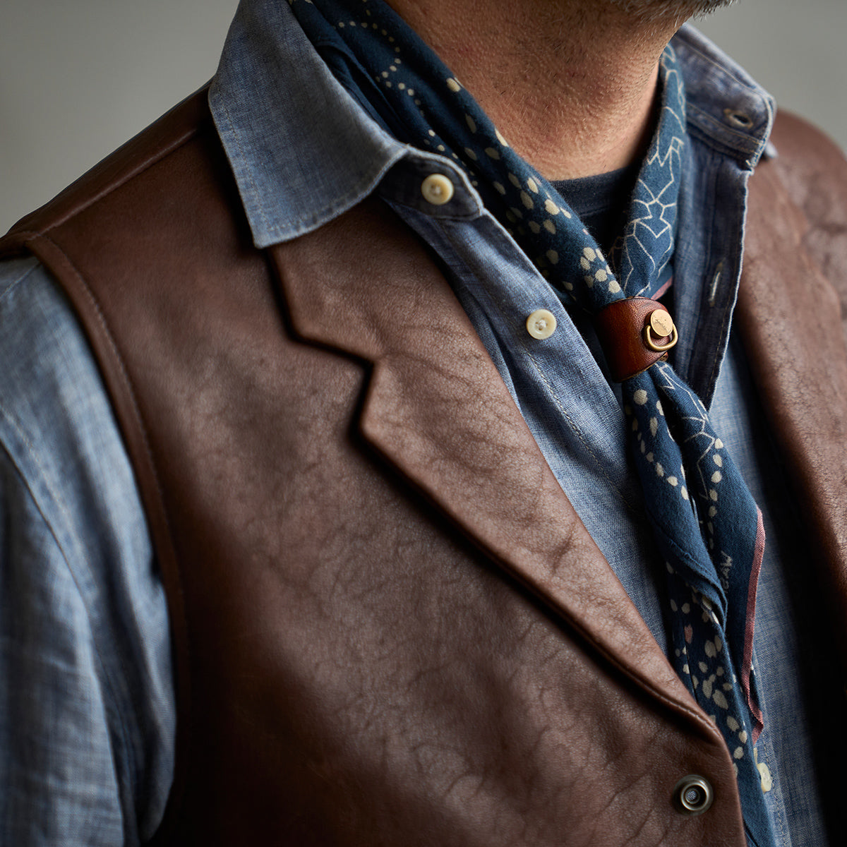 The No.29 Lapel Vest | Bison Brown