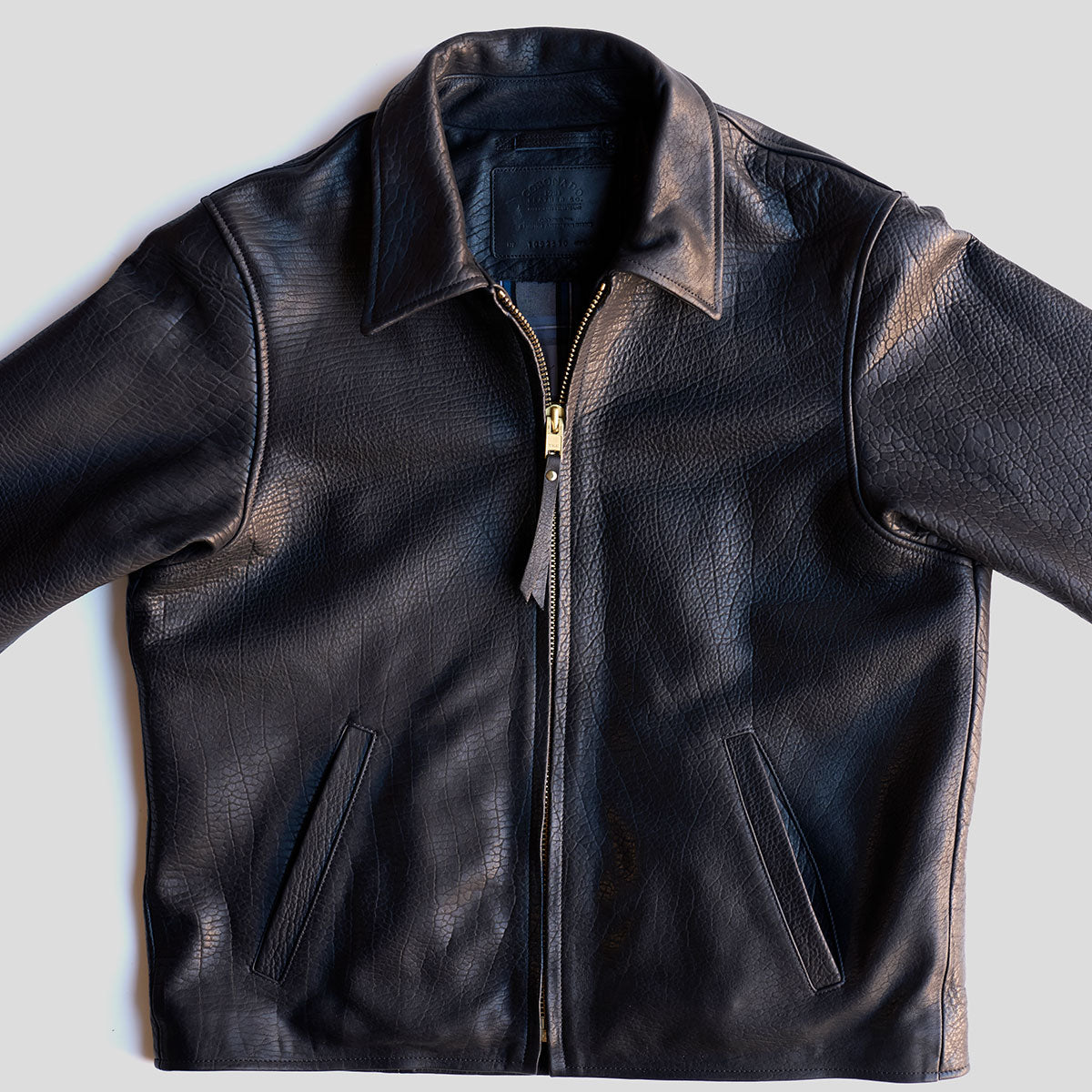No.109 Bison Americana Bomber | Black