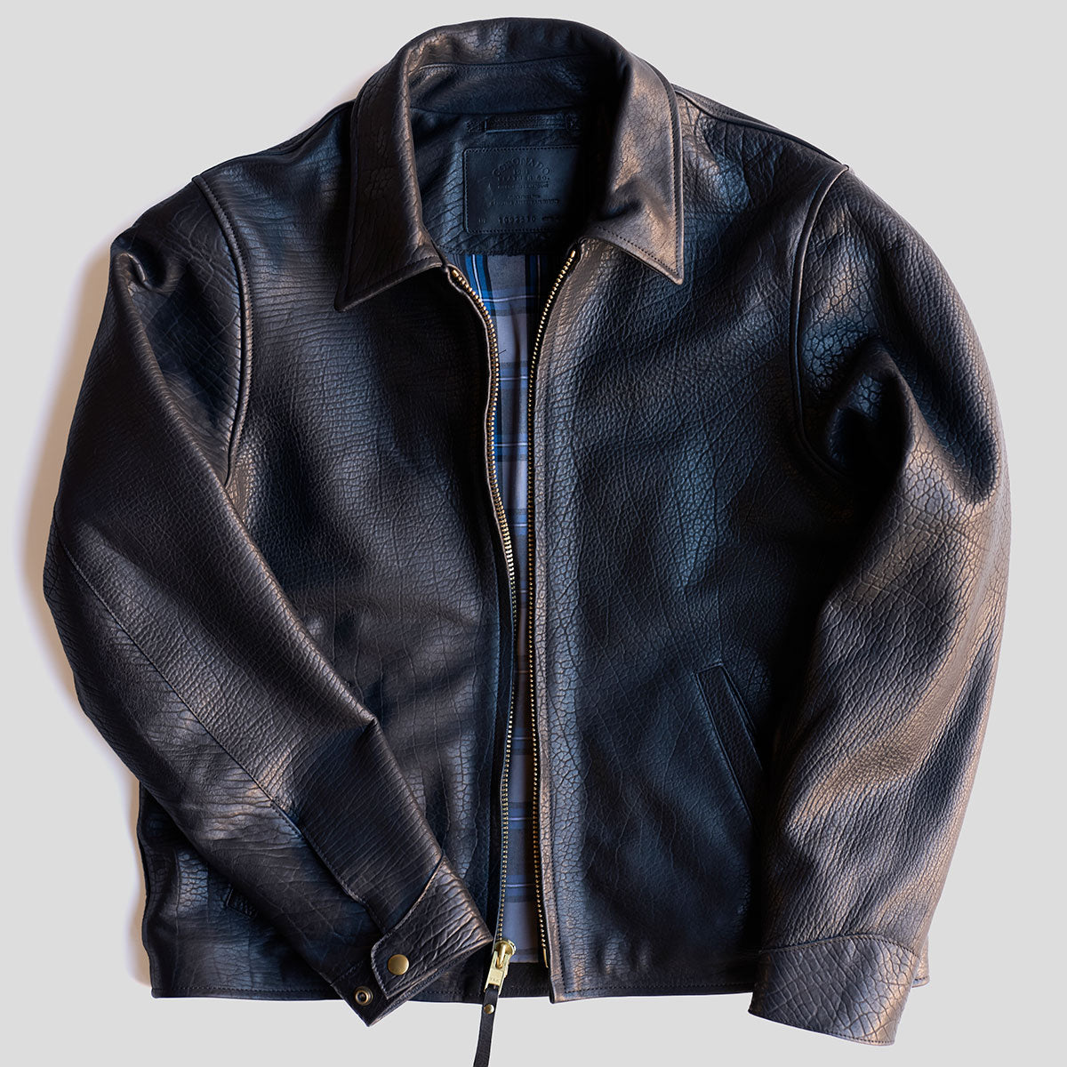 No.109 Bison Americana Bomber | Black