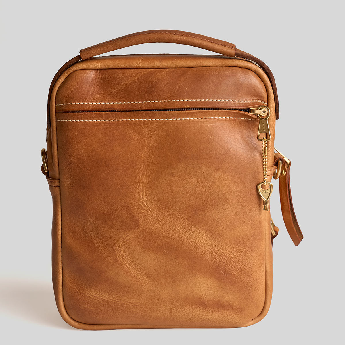 Field Crossbody No.177 | Horween® Natural