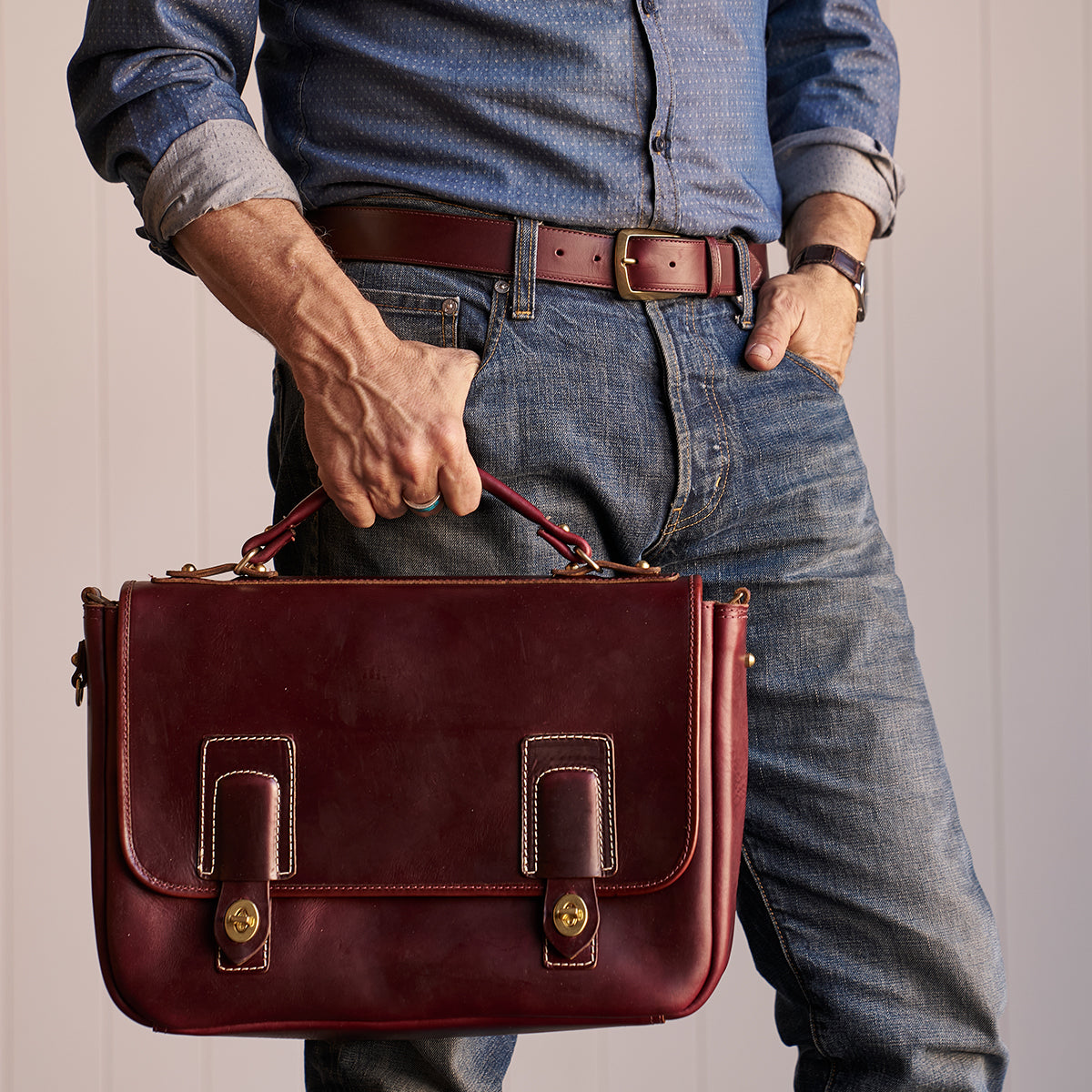 No. 201 Chromexcel® Messenger | #8