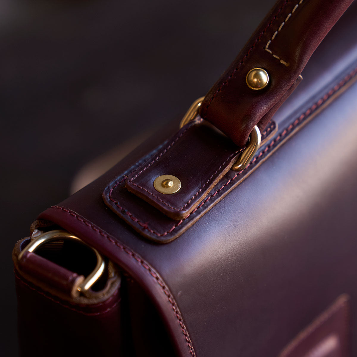 No. 201 Chromexcel® Messenger & Shell Cordovan | Color #8