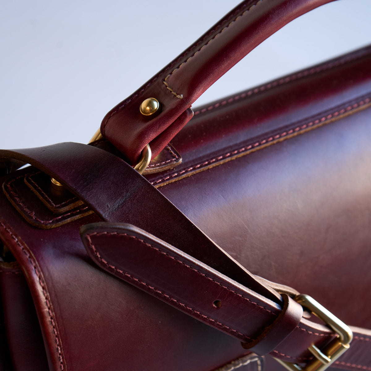 No. 201 Chromexcel® Messenger | #8