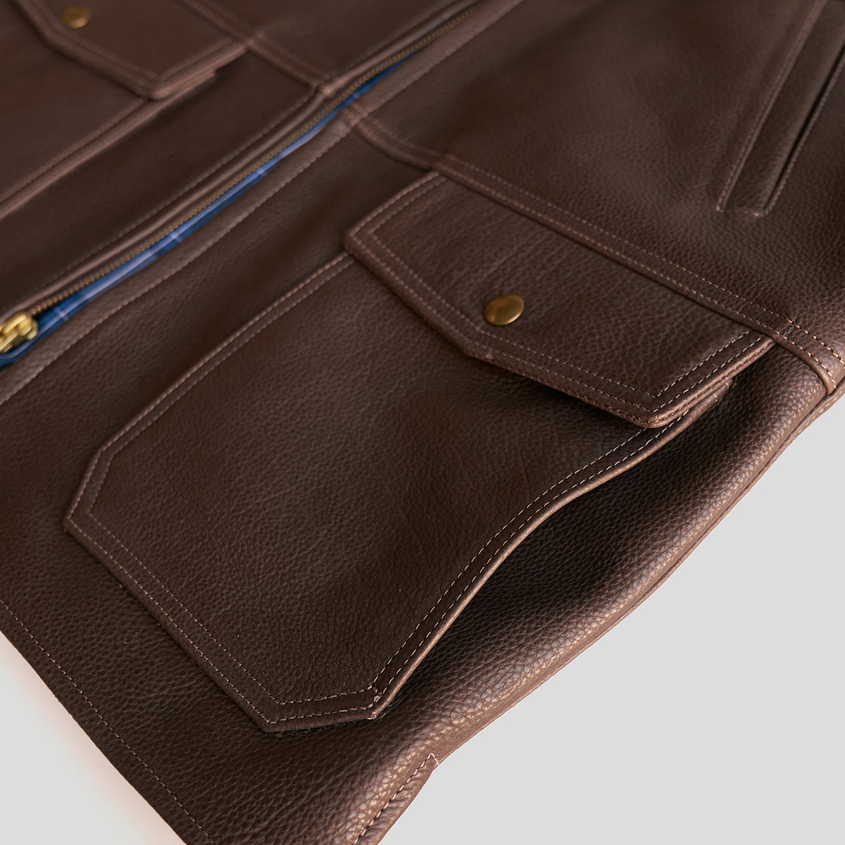 NO.330 Shelby II Vest | Bison Brown