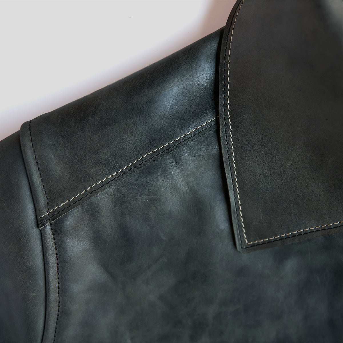 Horween Horsehide Jacket No. 65 | Charcoal