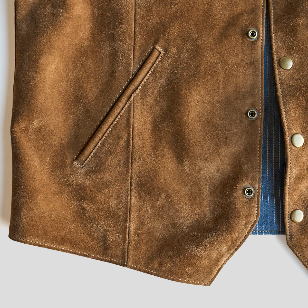 No.480 Fremont Vest | Tan Suede LE