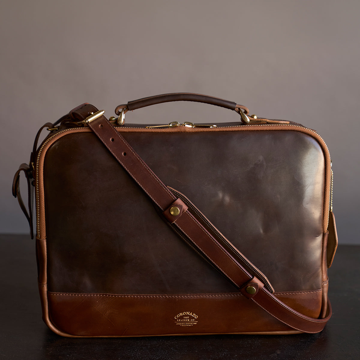 No.541 Chicago Shell Briefcase | Horween® Shell Dark Brown