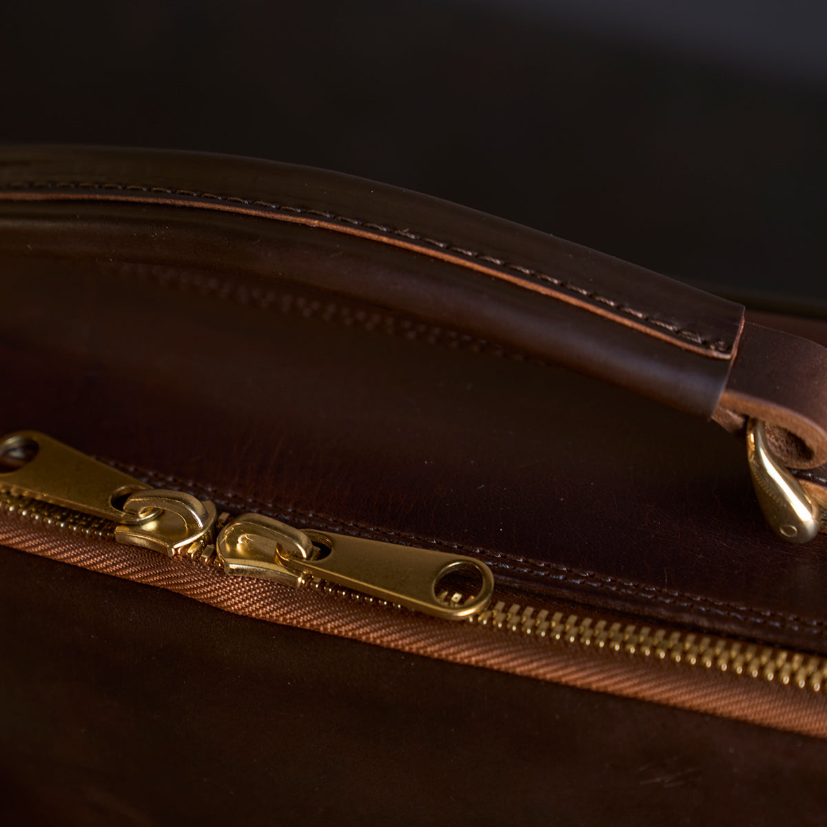 No.541 Chicago Shell Briefcase | Horween® Shell Dark Brown