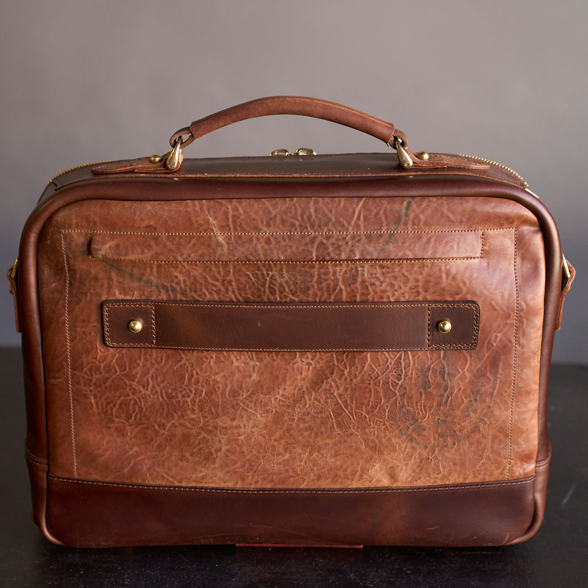 No.541 Chicago Shell Briefcase | Horween® Tumbled Bourbon Cordovan