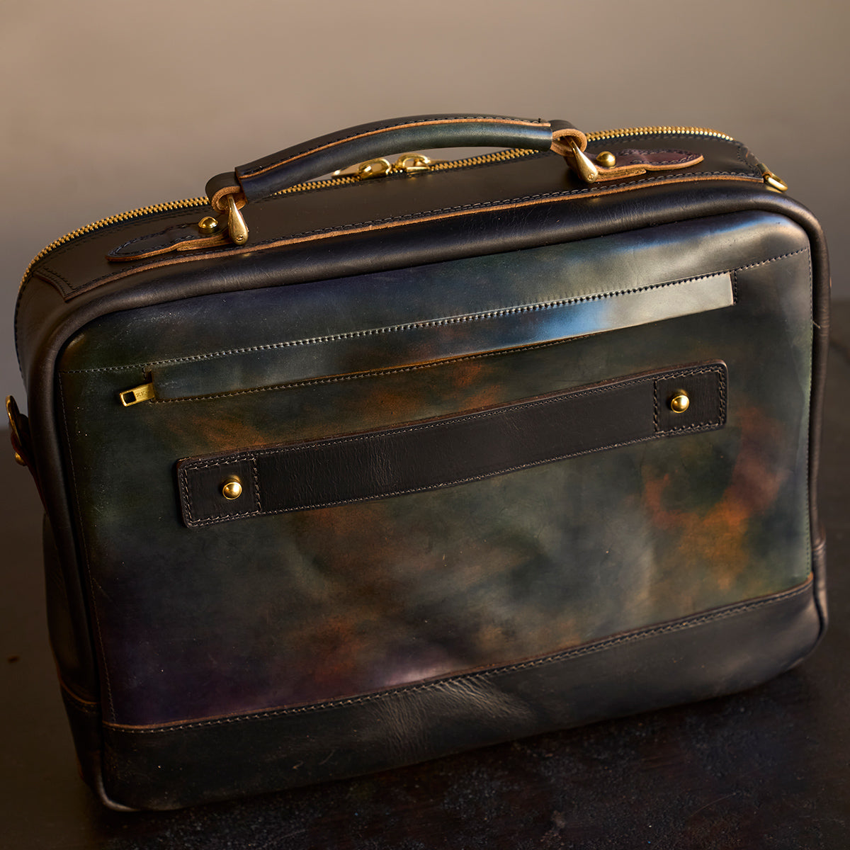 No.541 Chicago Shell Briefcase | Horween® Marbled Black