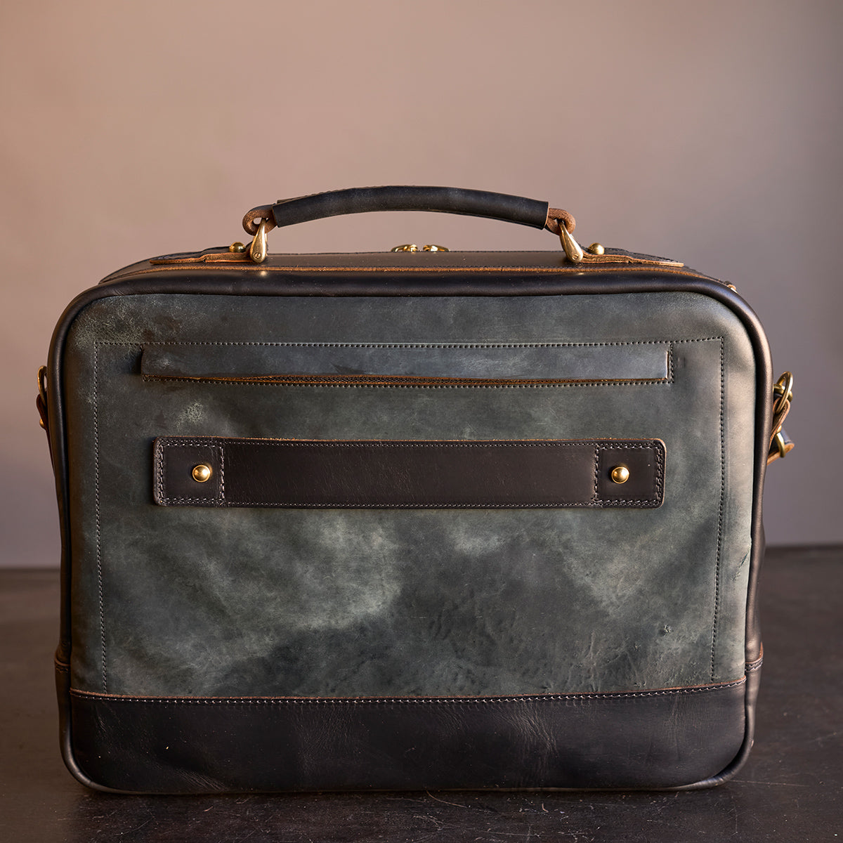 No.541 Chicago Shell Briefcase | Horween® Tumbled Black (x6)