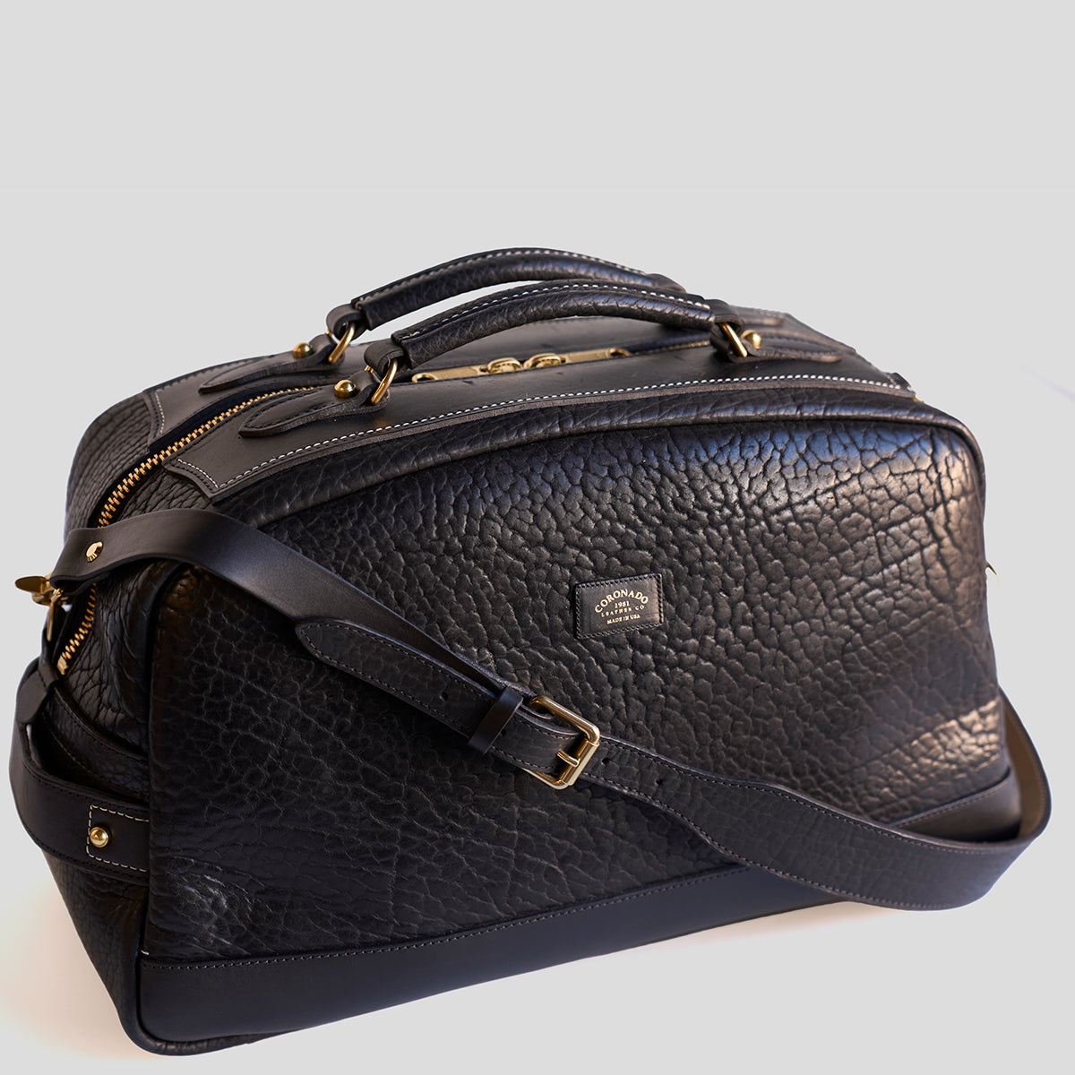 No.550 Weekender | LE Black Bison
