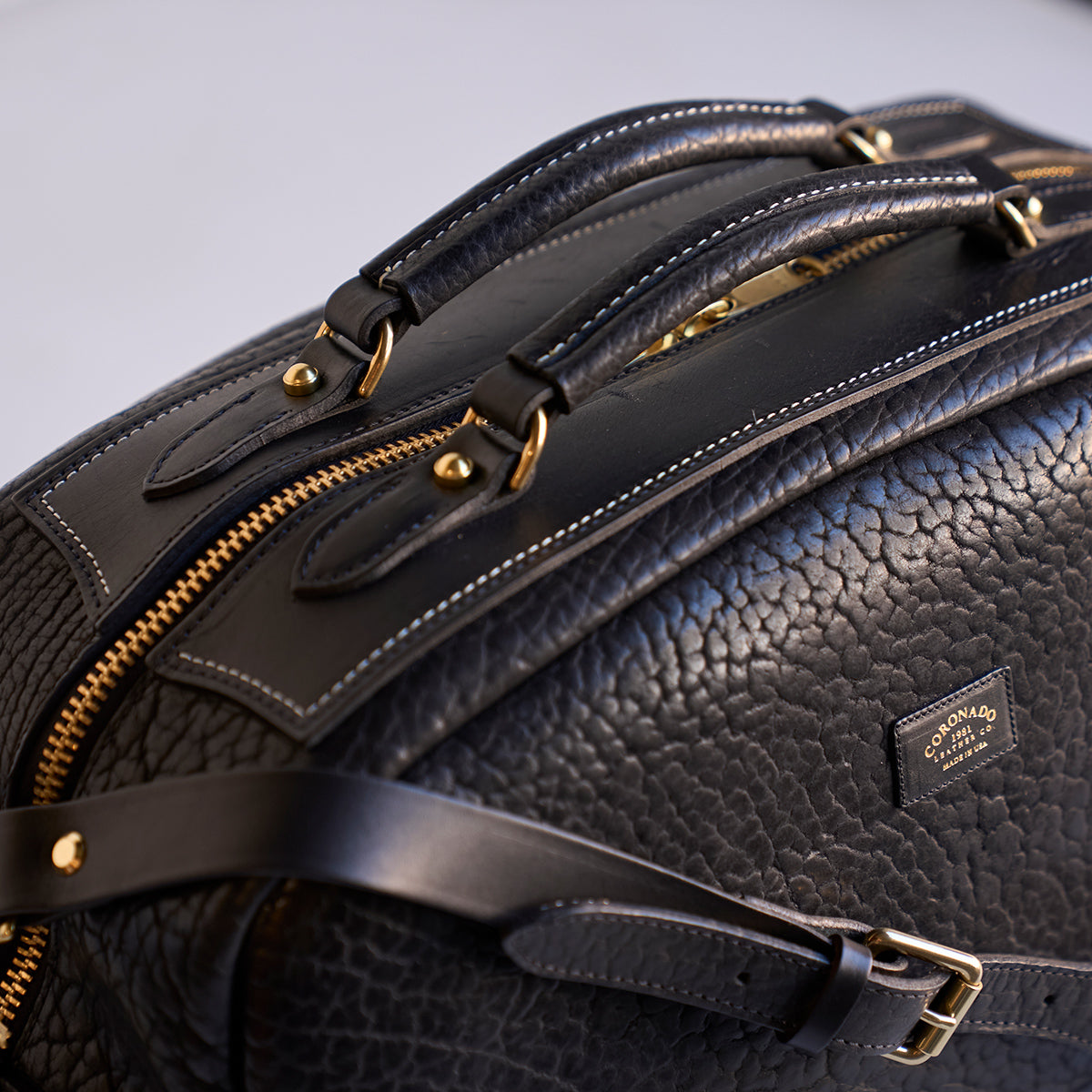 No.550 Weekender | LE Black Bison