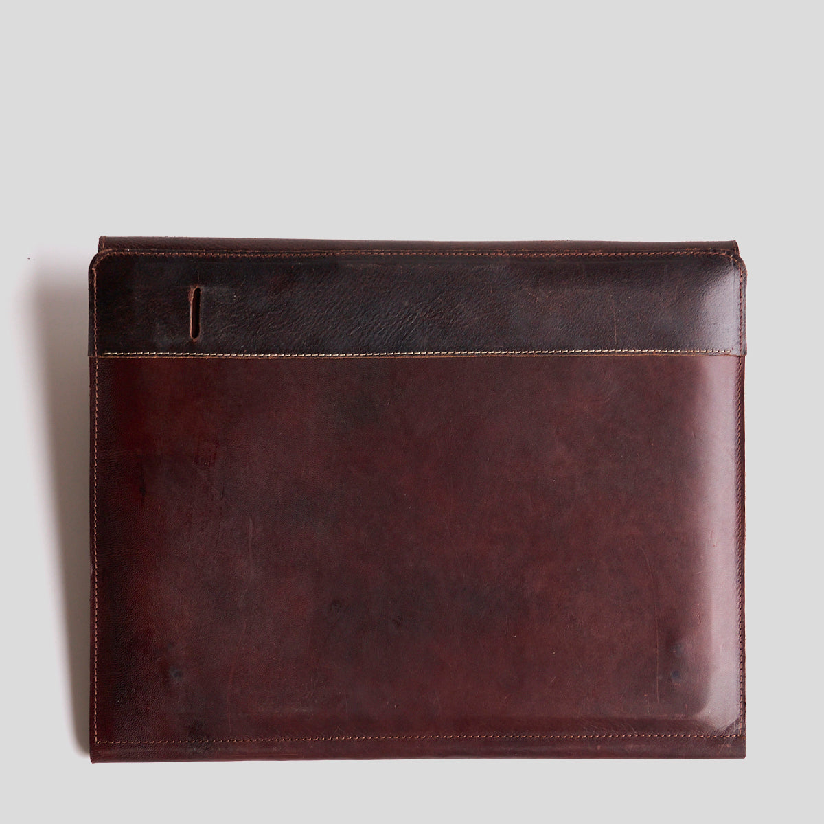 No.814 A4 Portfolio | Horween® Horsehide