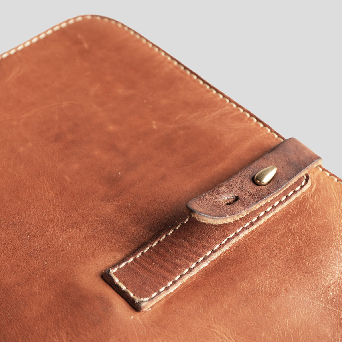 NO.901 Stone-Washed Executive Folio