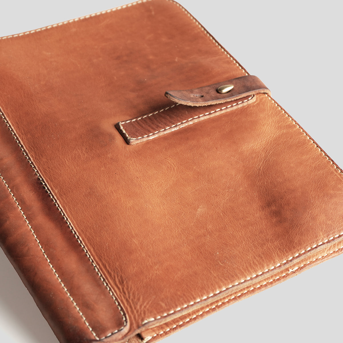 NO.901 Stone-Washed Executive Folio