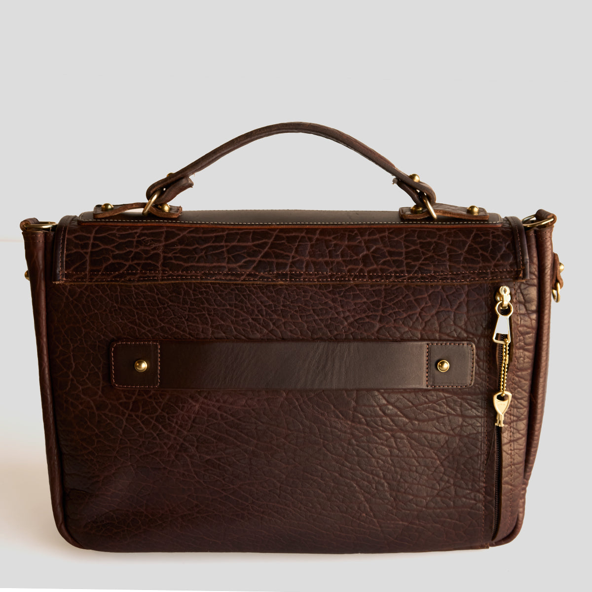 No.935 CEO MESSENGER | Bison Brown