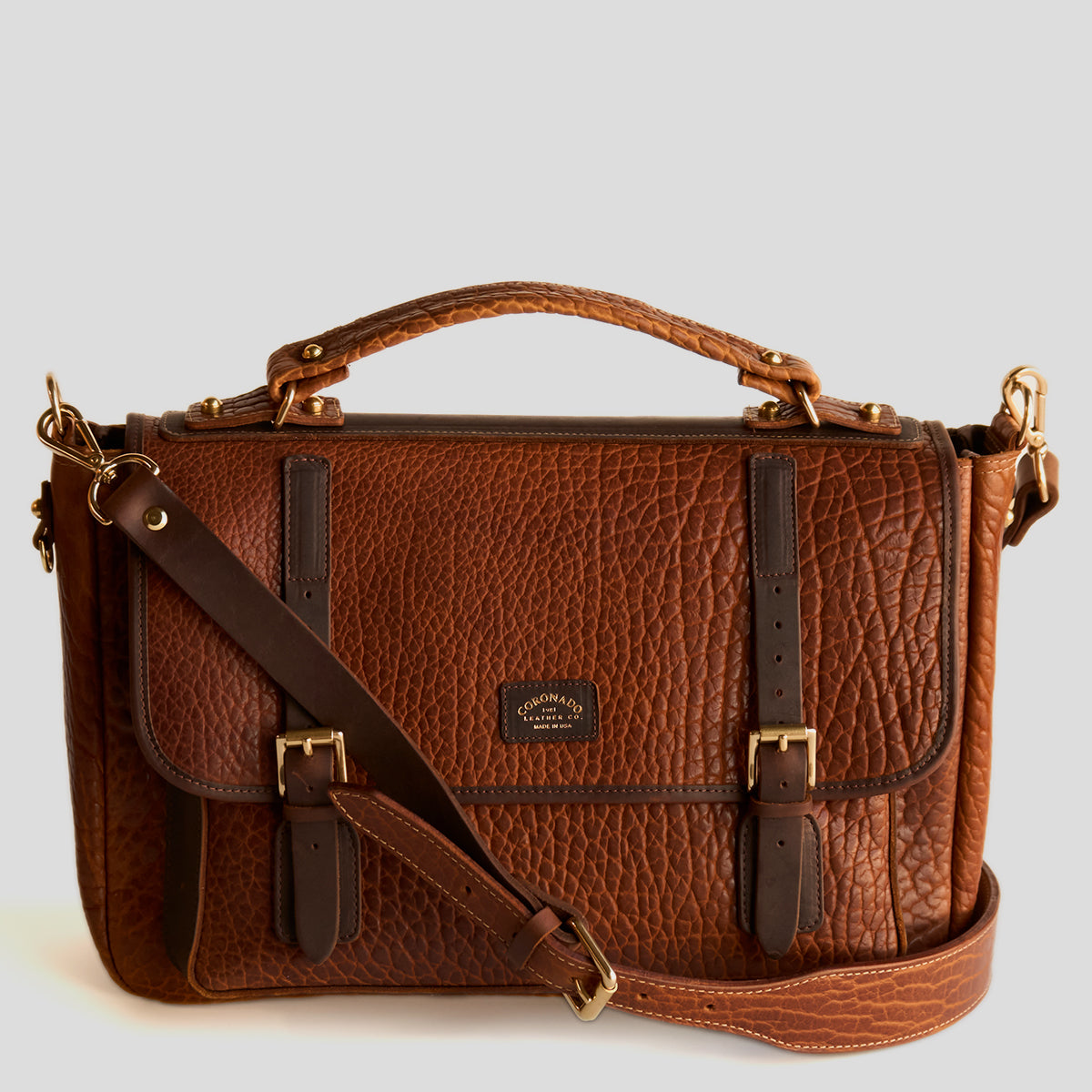 No.935 CEO MESSENGER | Bison Walnut