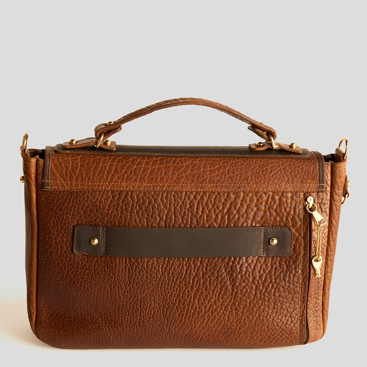 No.935 CEO MESSENGER | Bison Walnut