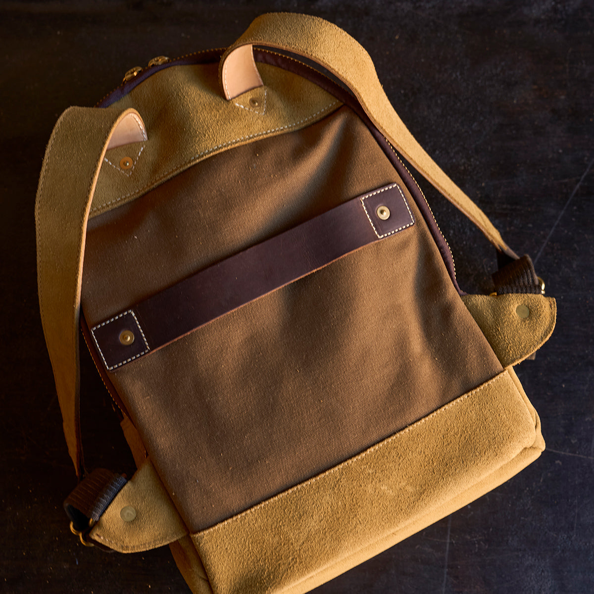 No.950 Clark II Backpack | Coyote Suede (LE x9)