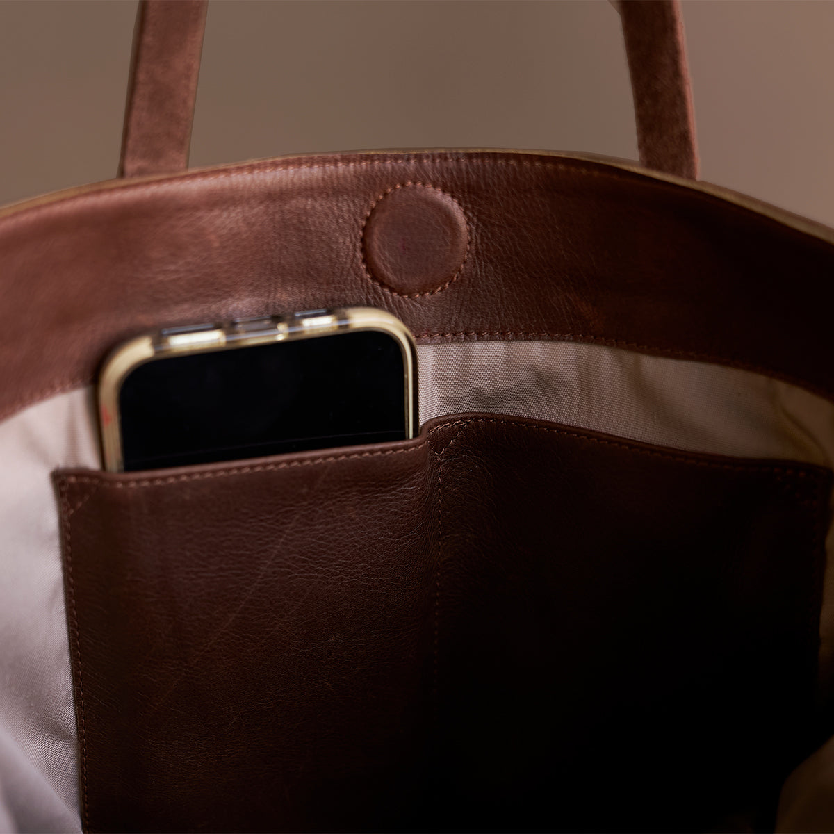 No.980 Monterey Tote | Brown Suede