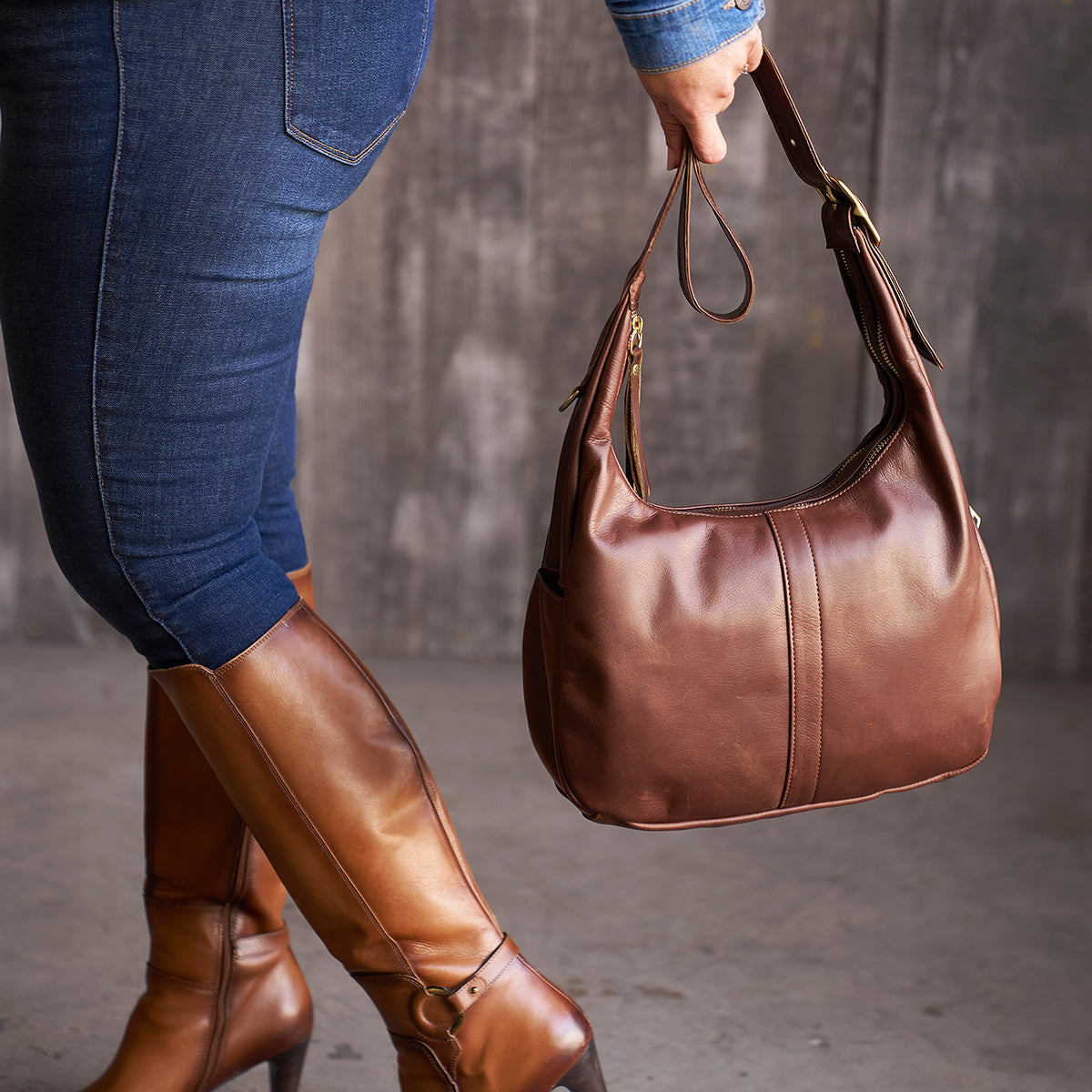 No.995 Monterey Hobo | Black
