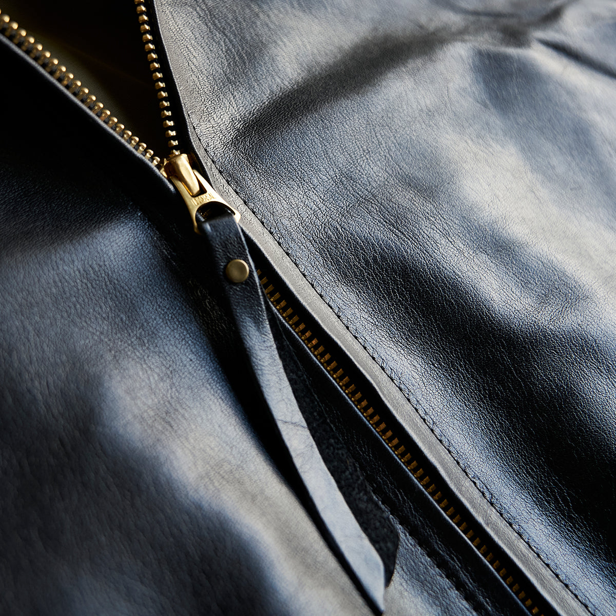 Raglan Horsehide No. 410 | Black/Olive x 16