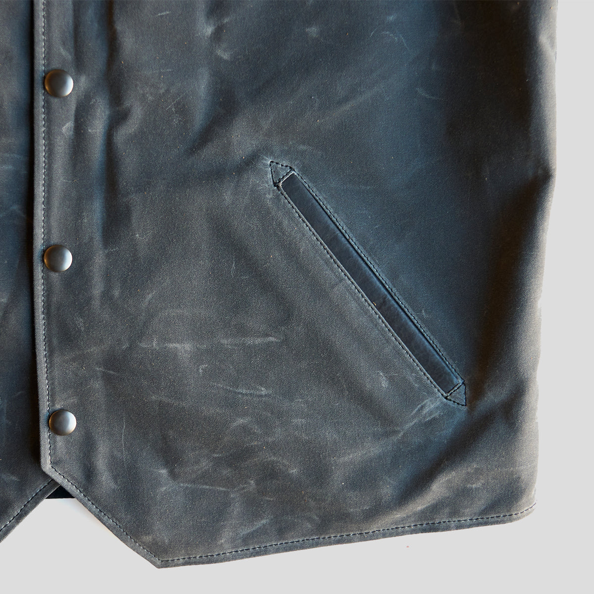 No.450 Jackson Canvas & Bison Vest | Charcoal