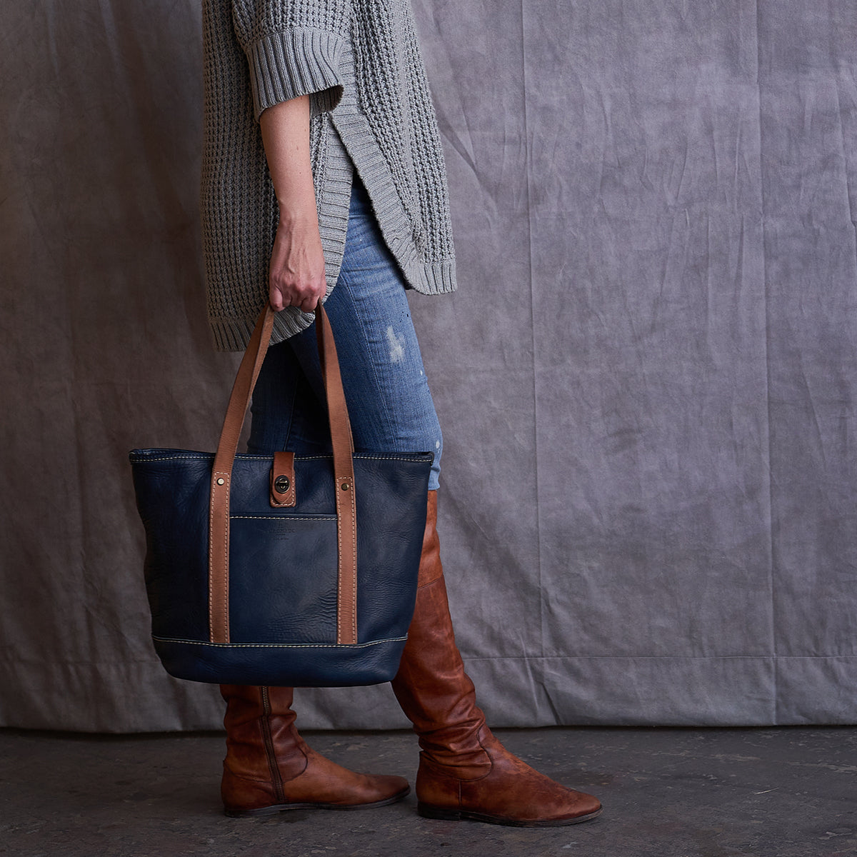 Stone-Washed Tote No.532 | LE Indigo & Tan