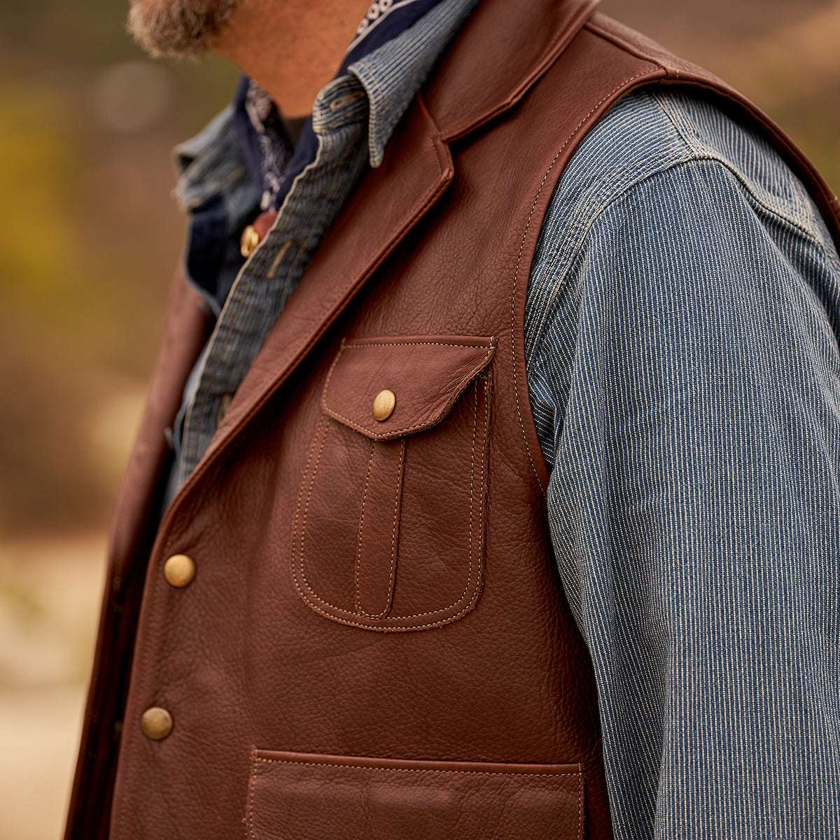 Bison Edinburgh Vest No.104 | LE 35 Made