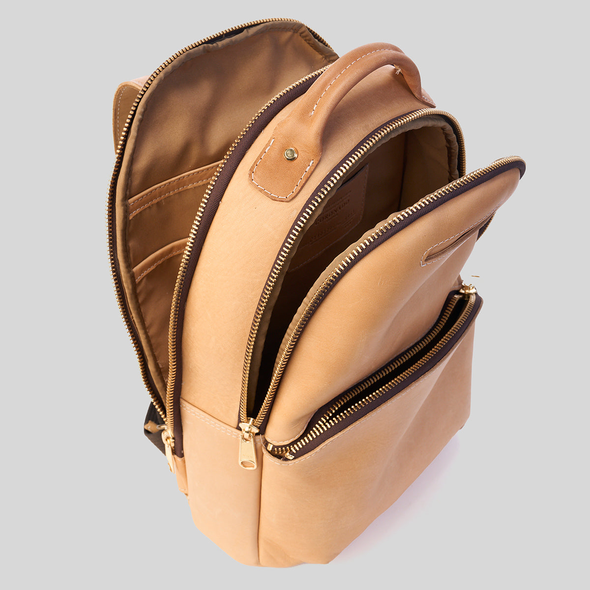 Clark Backpack No. 952 | Natural x20 — Coronado Leather